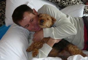 Photo of Phil and Cardiff Love Some Snuggle Time